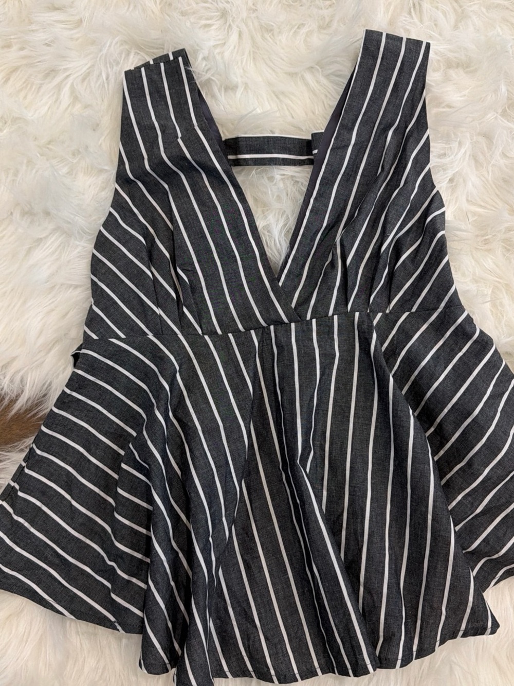 HYFVE Black and White Vertical Stripe V-Neck Top
